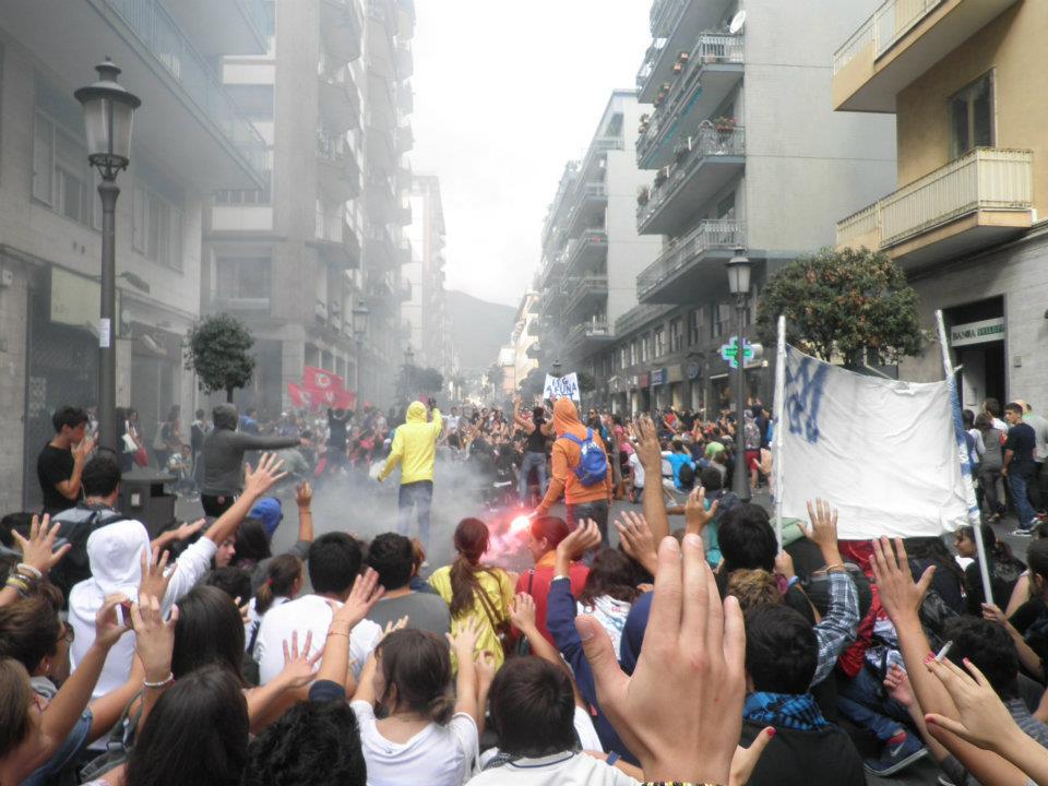Manifestazione per il trasporto pubblico a Cava